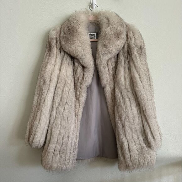 Saga Fox VTG 70s 80s Blue Fox Fur Short Coat Jacket L Tail Collar Loud Luxury - Picture 1 of 16